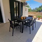 Nicole House Appartement